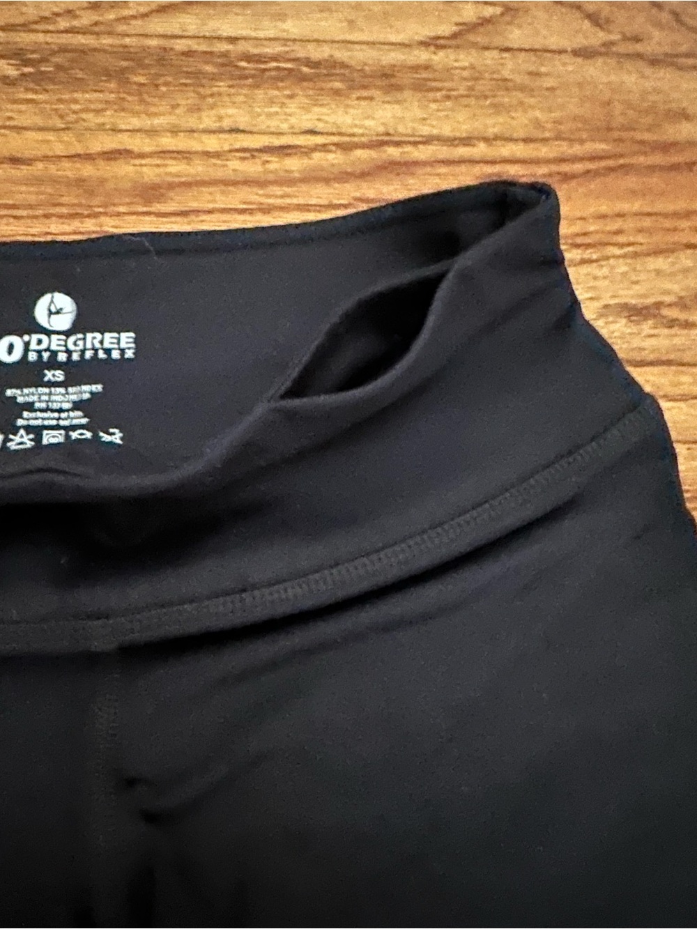 90 Degree By Reflex Black Yoga Shorts - XS - Picture 3 of 7
